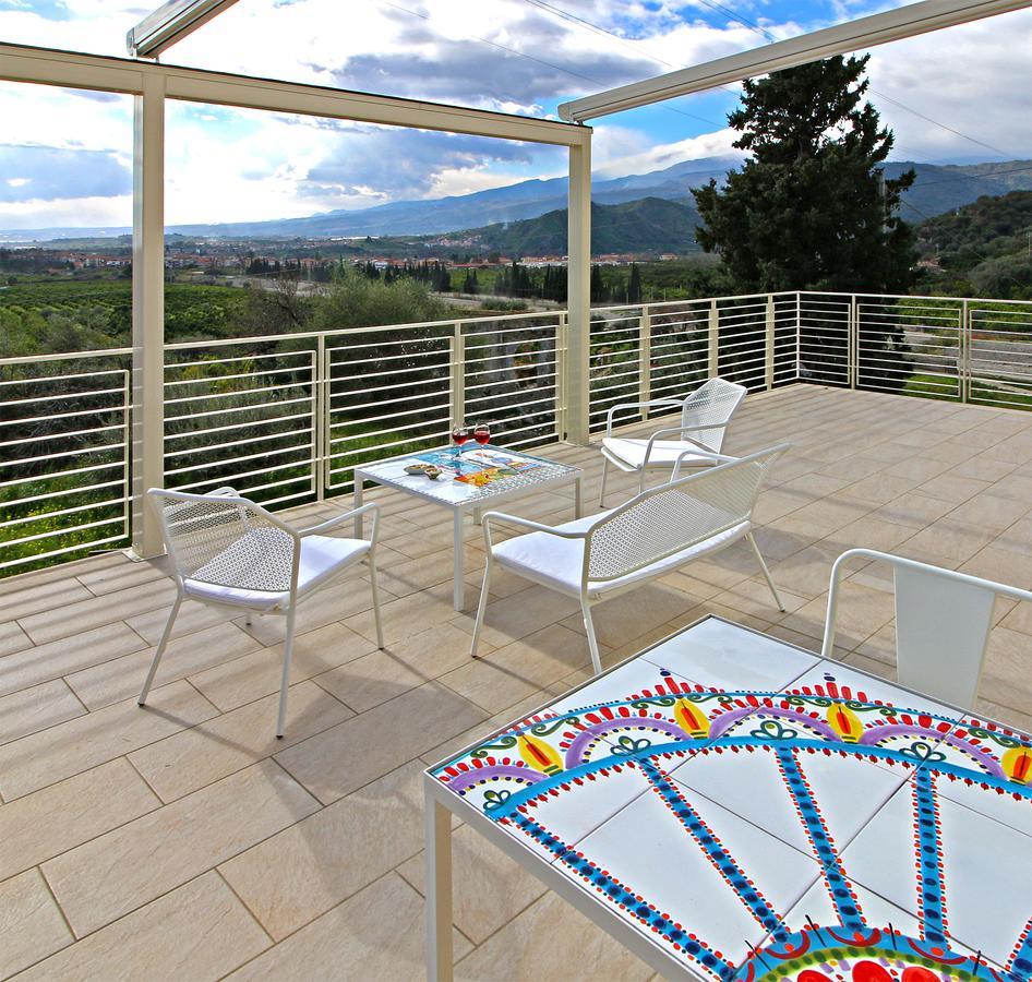 Sike Holiday Home Taormina Exteriör bild