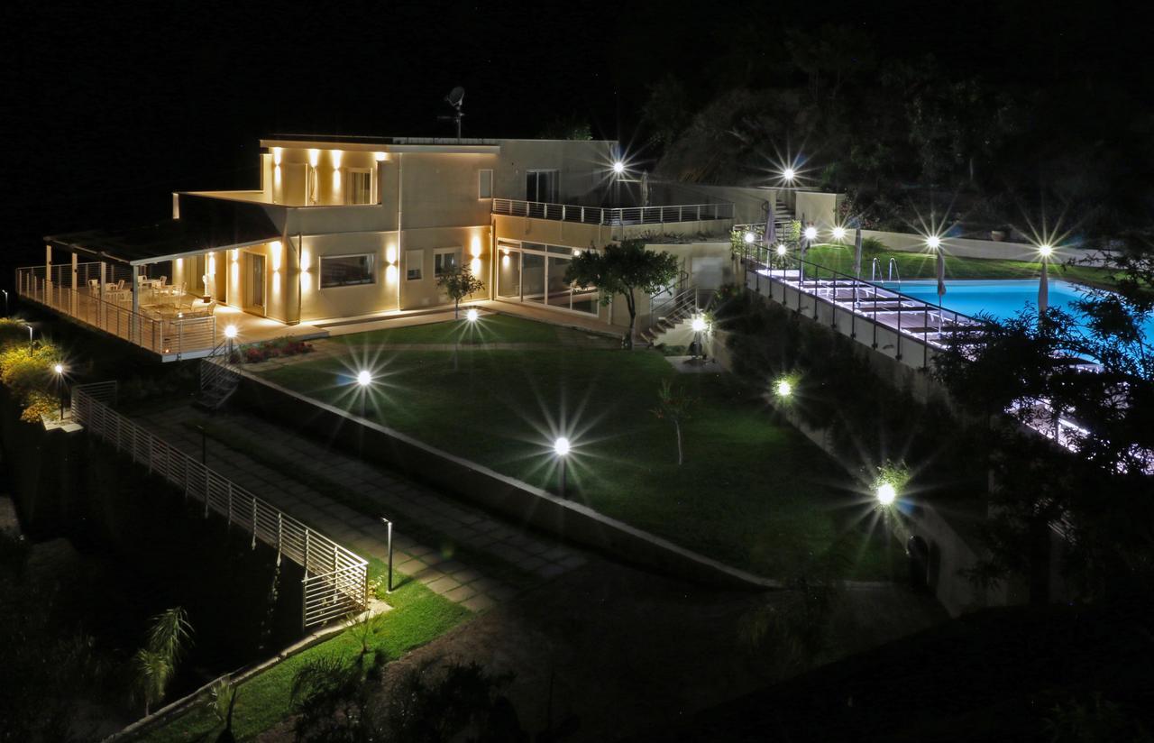 Sike Holiday Home Taormina Exteriör bild