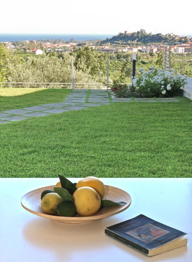 Sike Holiday Home Taormina Exteriör bild